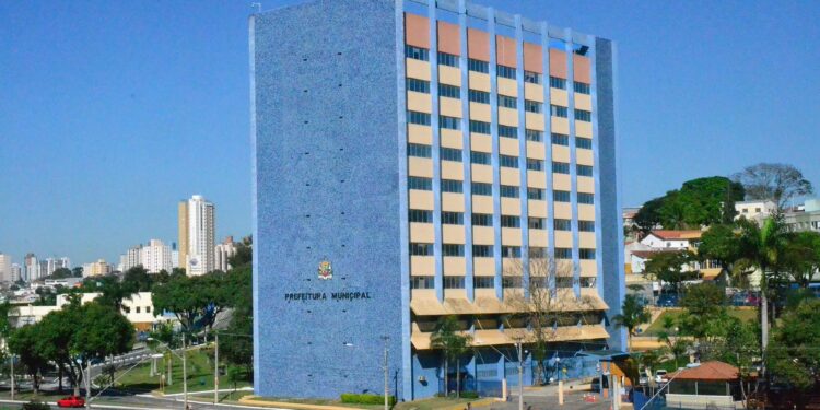 TCE suspende licitação estimada em R$ 182 milhões para serviços de segurança em São José dos Campos